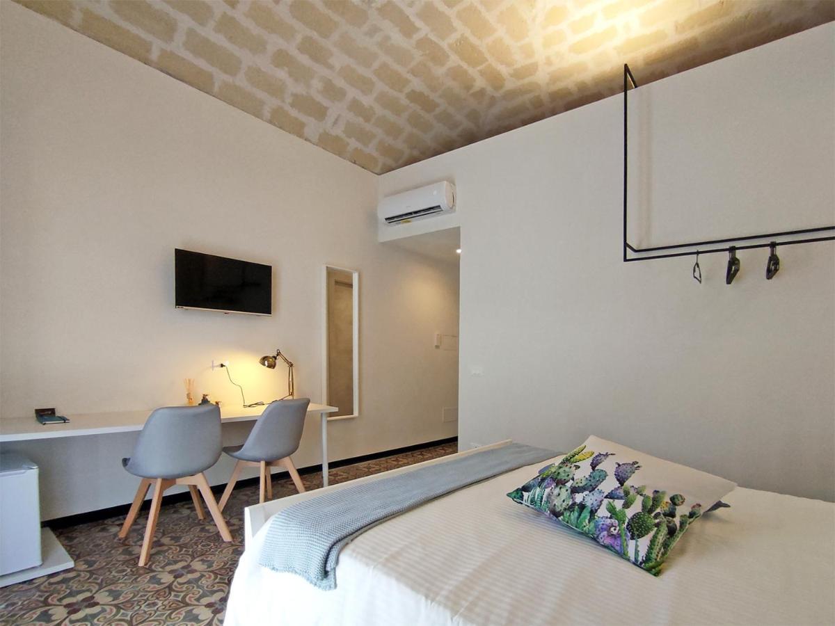 Bassi77 - Rooms & Apartments Trapani Exterior photo