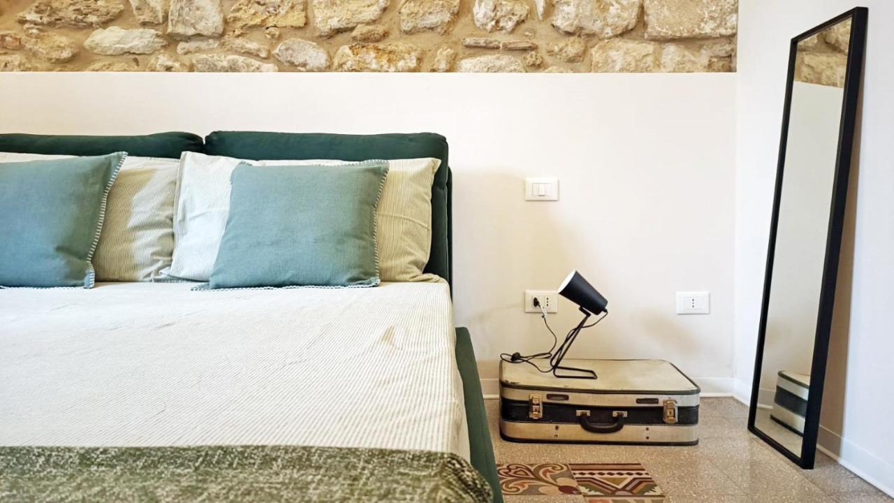 Bassi77 - Rooms & Apartments Trapani Exterior photo