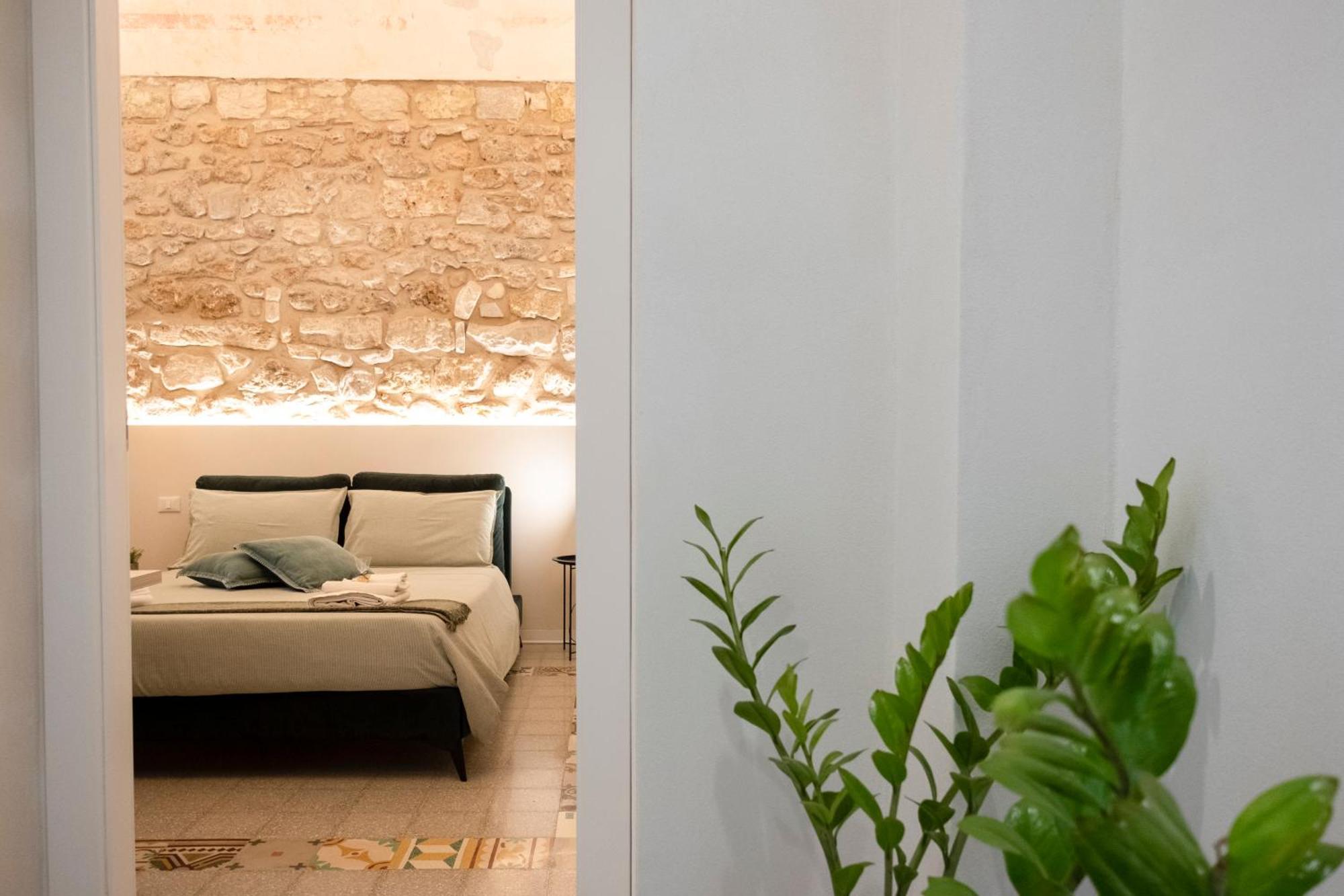 Bassi77 - Rooms & Apartments Trapani Exterior photo