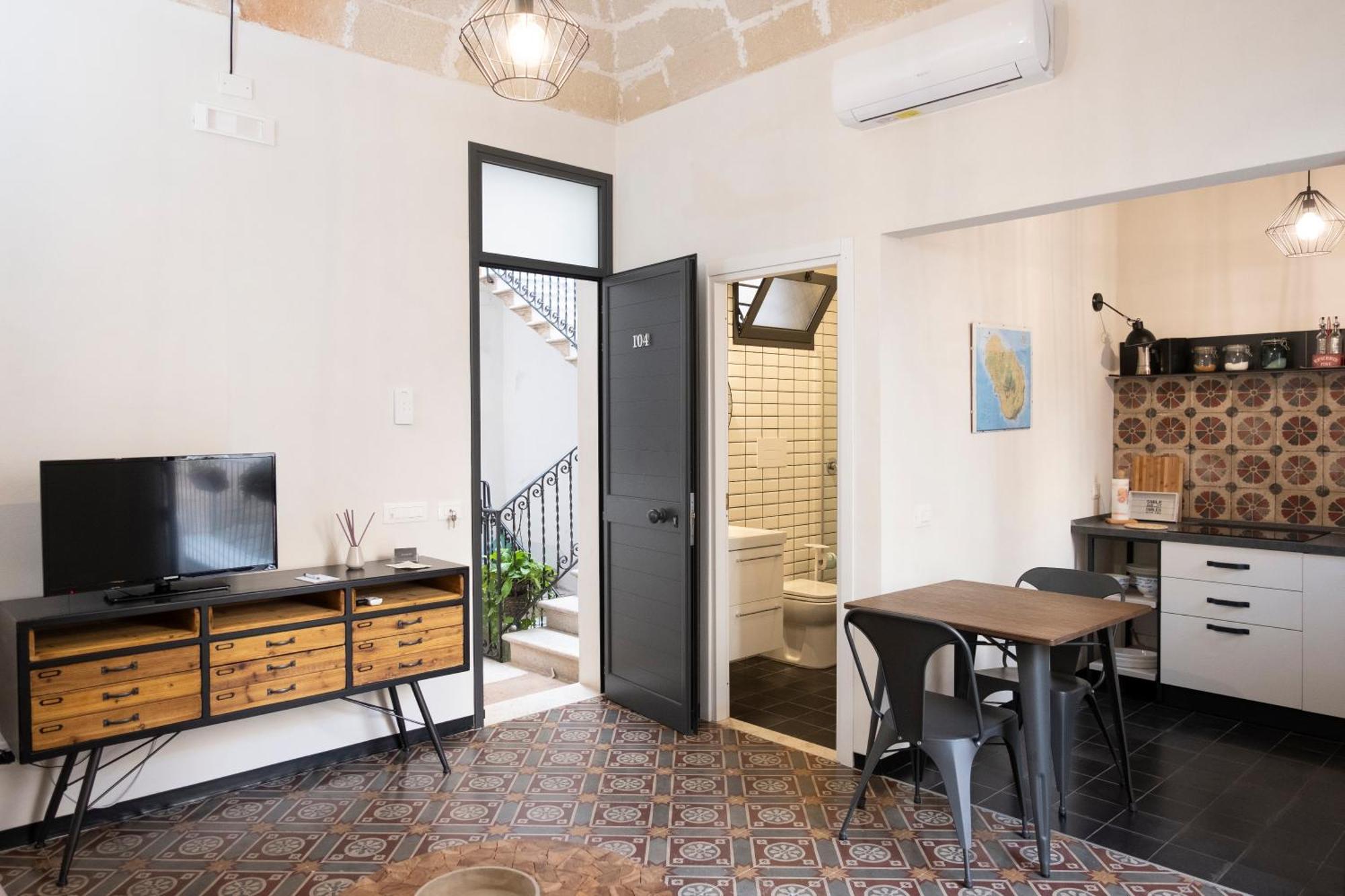 Bassi77 - Rooms & Apartments Trapani Exterior photo